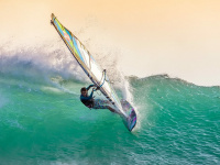 kona-windsurfing.com