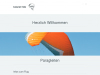 flieg-mit-tom.at Webseite Vorschau