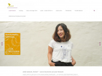 azadi-fashion.com Webseite Vorschau